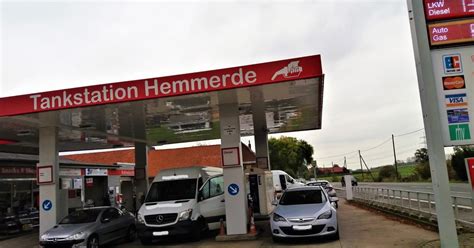 Tankstation Hemmerde. Hermes Depot & Paketshop.